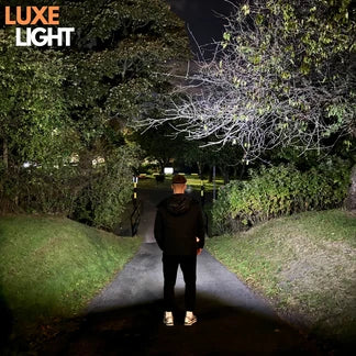Linterna frontal LED LuxeLight™
